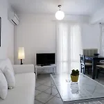 Ξενοδοχείο με διαμερίσματα Aeri & Τούρλος