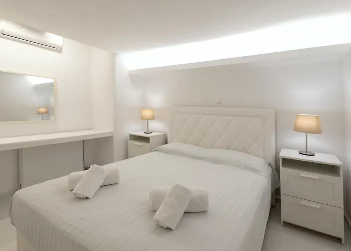 Aeri & 4* Тоурлос