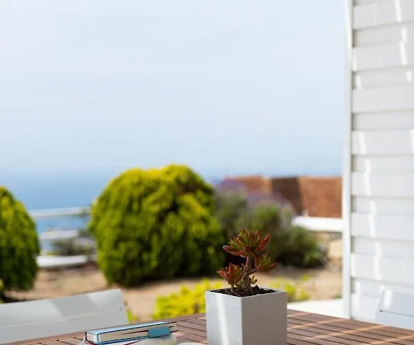 Aeri & Тоурлос