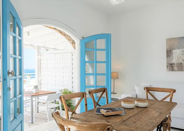 Aeri & Тоурлос