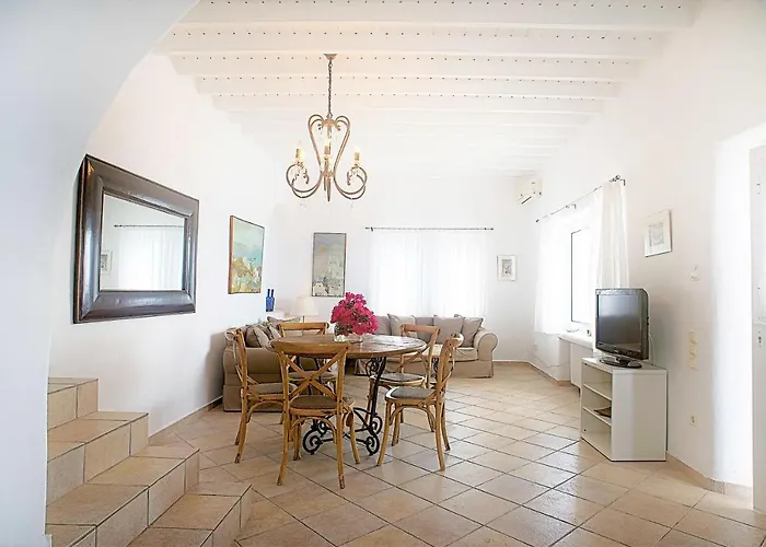 Aeri & 4* Тоурлос