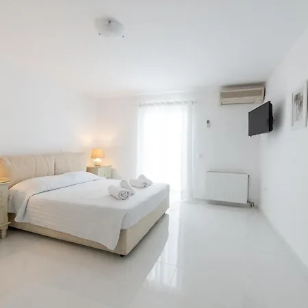 Aeri Villas&apartments 4*