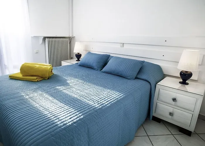 Aeri & Aparthotel Tourlos